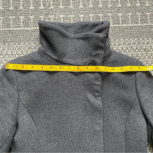 Aritzia Babaton Calloway Wool Cashmere Coat - Picture 10 of 14